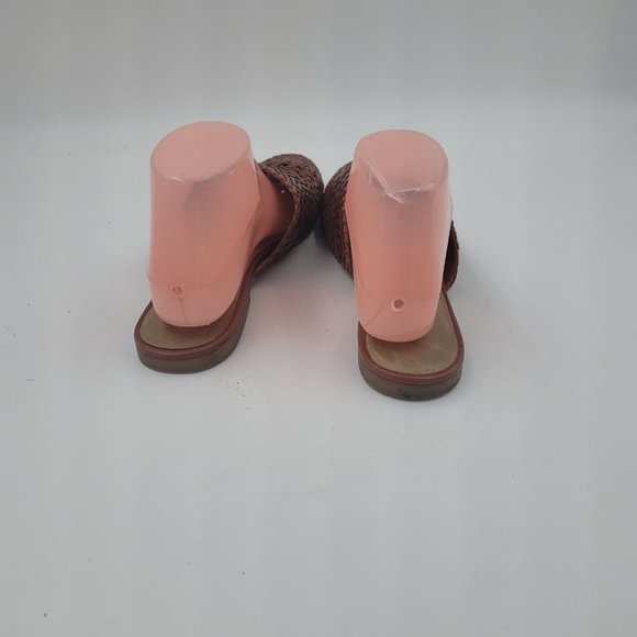 Sold/ Anthropologie Lily Leather Handwoven Mule Sandal in Cognac Size 10 - Picture 5 of 12